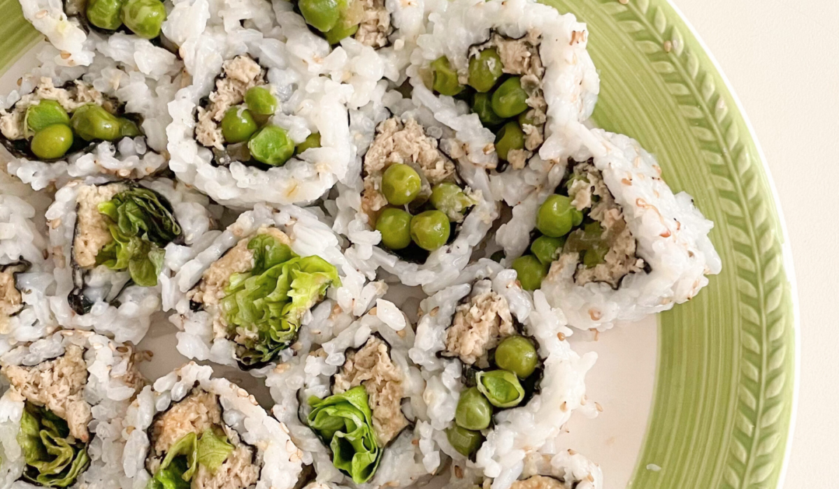Sushi uramaki con tonno vegano: due varianti super fresche