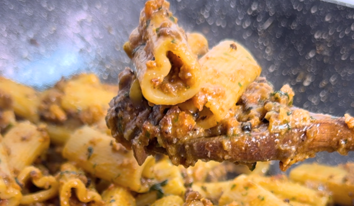 Pasta al ragù bianco vegano